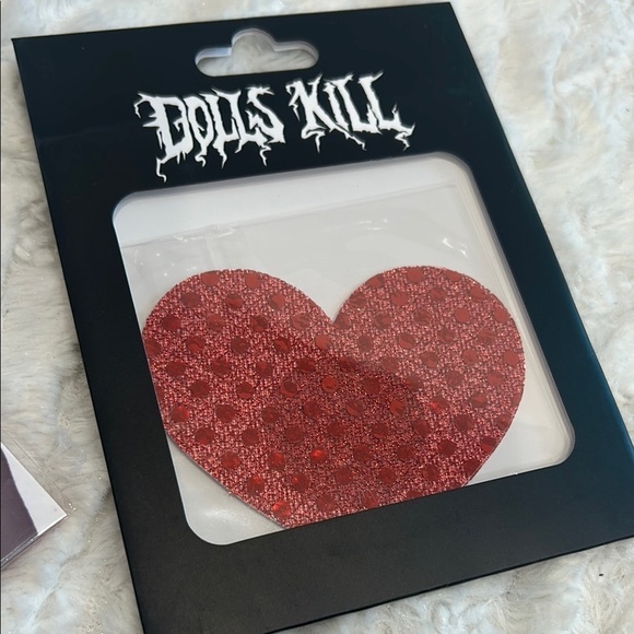 Neva Nude Glitter Heart Pasties & red glitter heart pasties dolls kill w tags - Picture 4 of 7